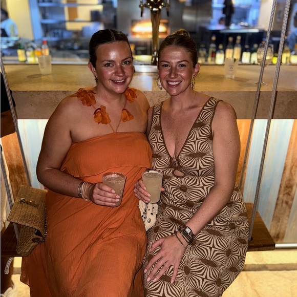 Meet your Posher, Brianna - Picture 1 of 1